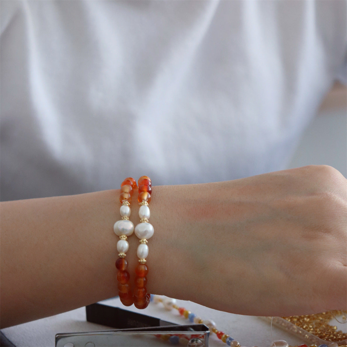 382-Freshwater Pearl Bracelet Vintage Minimalist Natural Resin Flowers with Transparent Agate Vacations Gift For Her