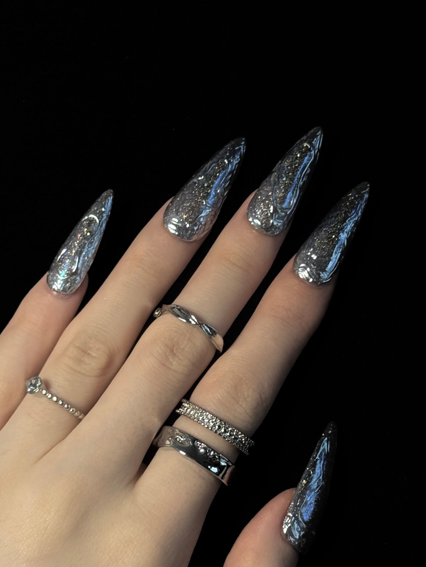Lulou Ice Night Party Long Almond Press on Nails Silver Purple 3D Floral 10PCS REUSABLE Handmade Acrylic Fake Nails Shimmering Trend 2025