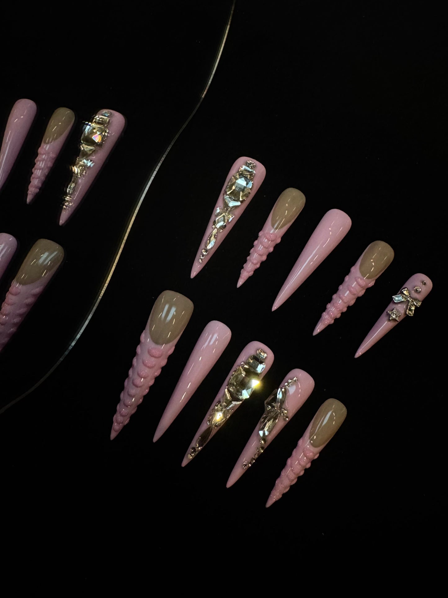 Lulou Candy Queen Crystal Long Stiletto Nails Glitter Pink Rhinestone Handmade Acrylic 10PCS Trend 2025