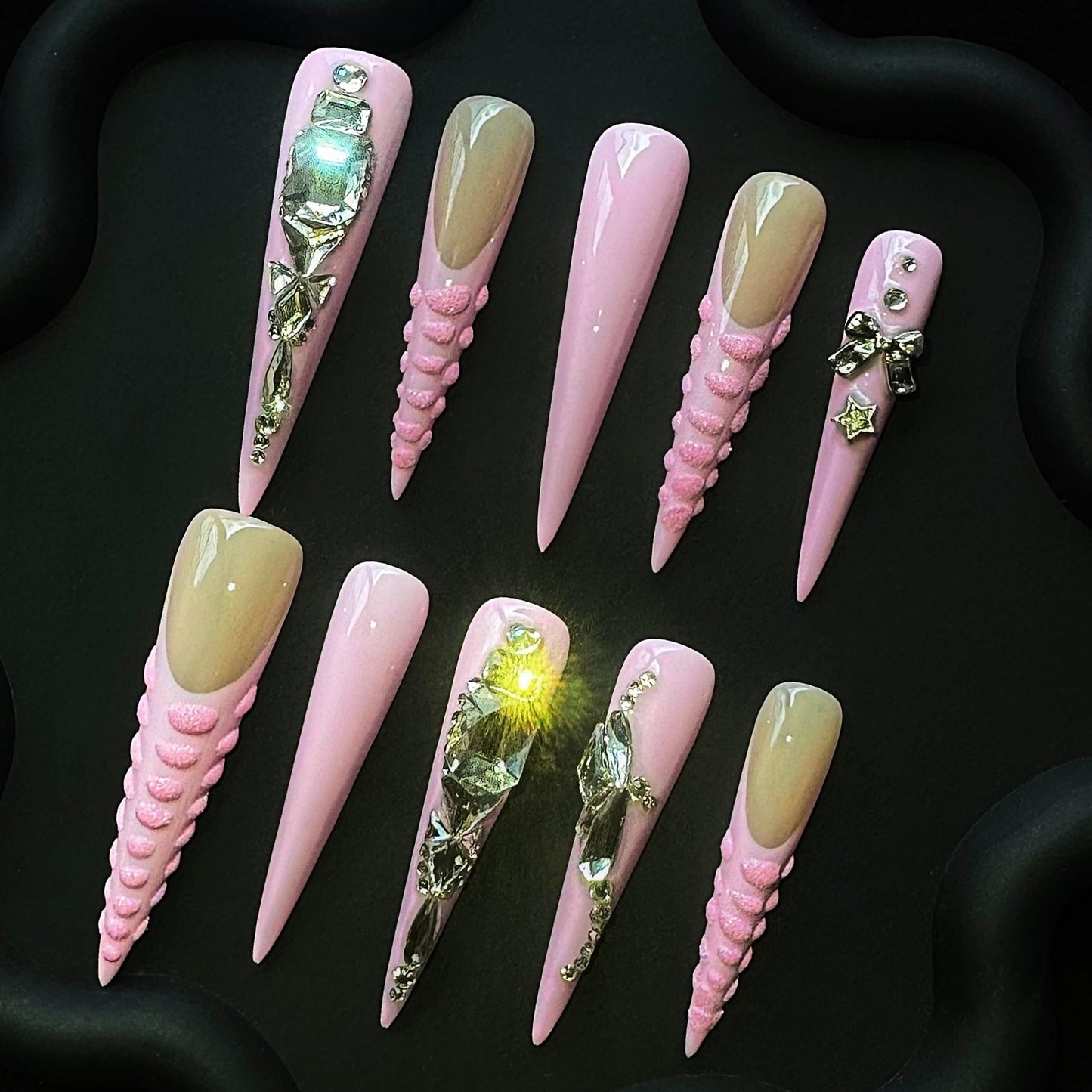 Lulou Candy Queen Crystal Long Stiletto Nails Glitter Pink Rhinestone Handmade Acrylic 10PCS Trend 2025