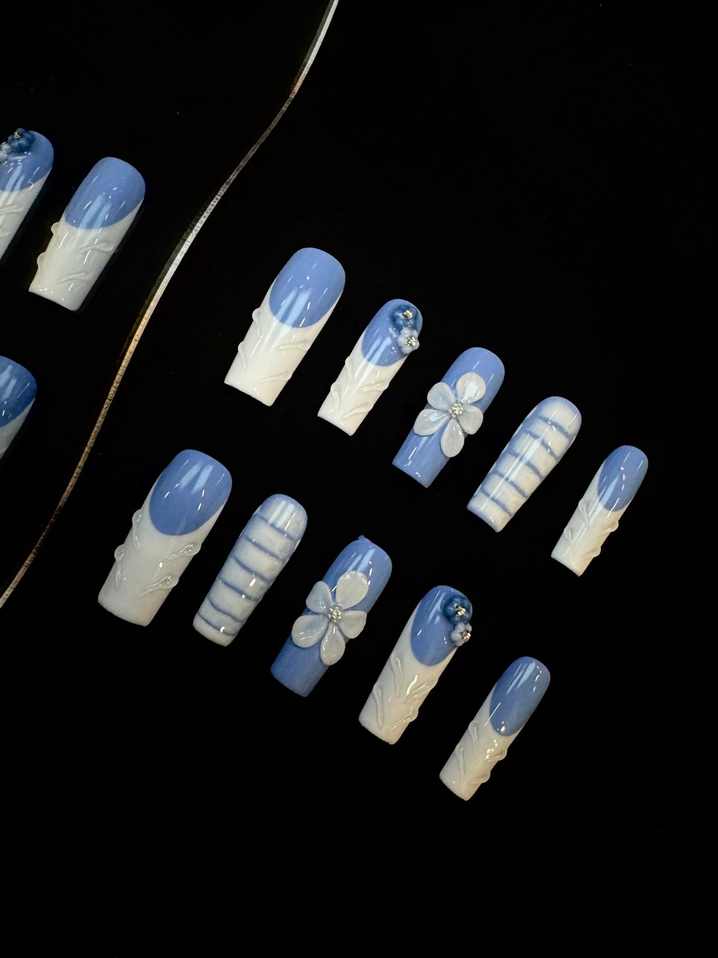 Lulou Cloudy Sky Vacation Long Square Nails Powder Blue White Handmade Acrylic 10PCS Trend 2025