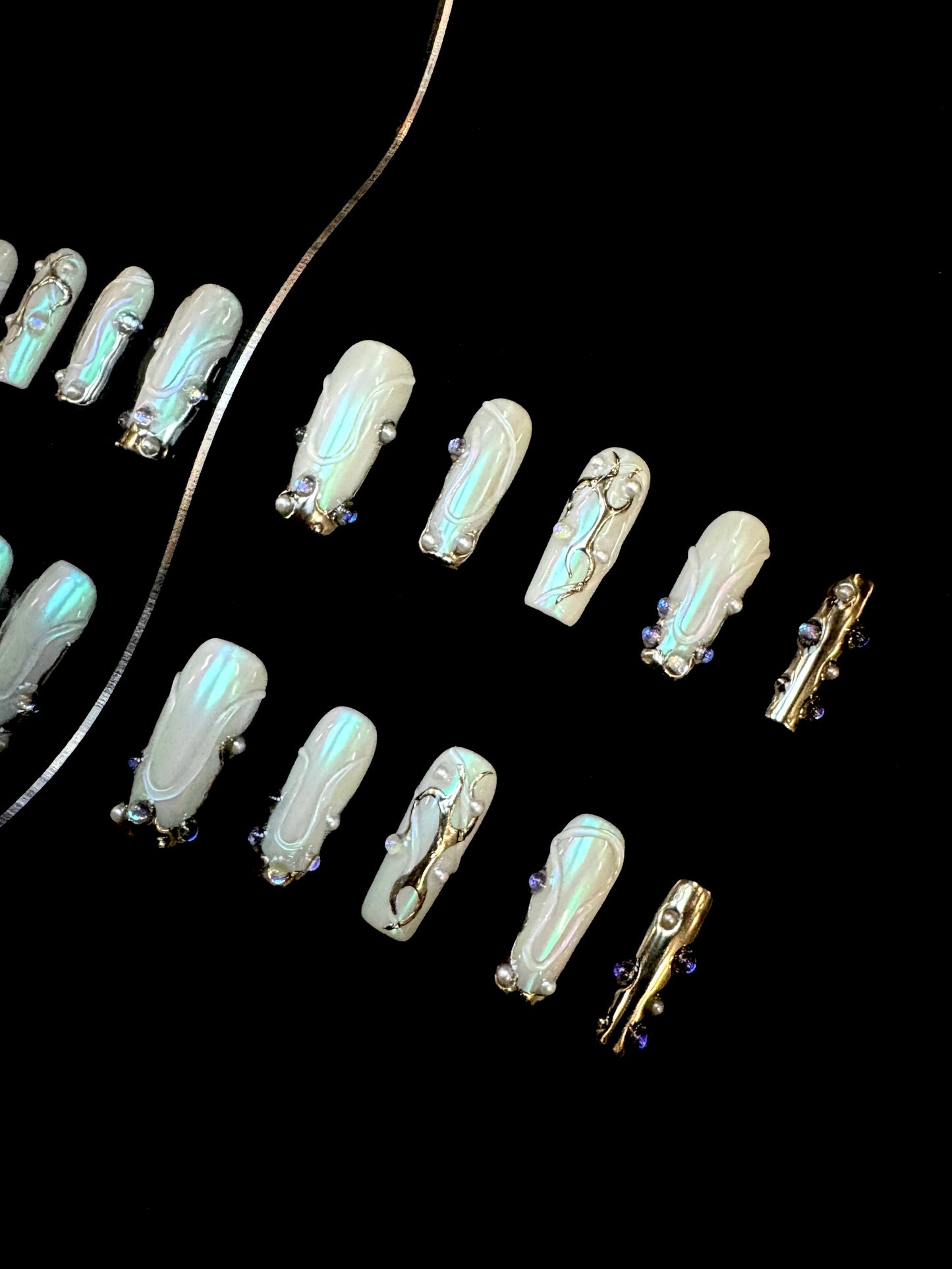 Lulou Silver Storm Party Long Square Press on Nails White Blue Silver Glitter 10PCS REUSABLE Handmade Acrylic Fake Nails Glamorous Trend 2025