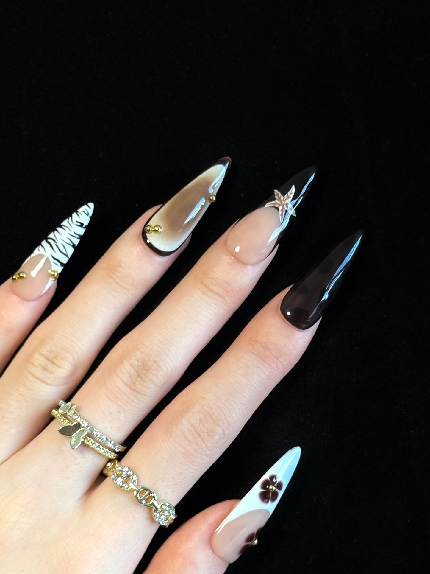 Lulou Amber Glow Fall Long Almond Stiletto Press on Nails Creamy White Brown 10PCS REUSABLE Handmade Acrylic Fake Nails Warm Shine Trend 2025