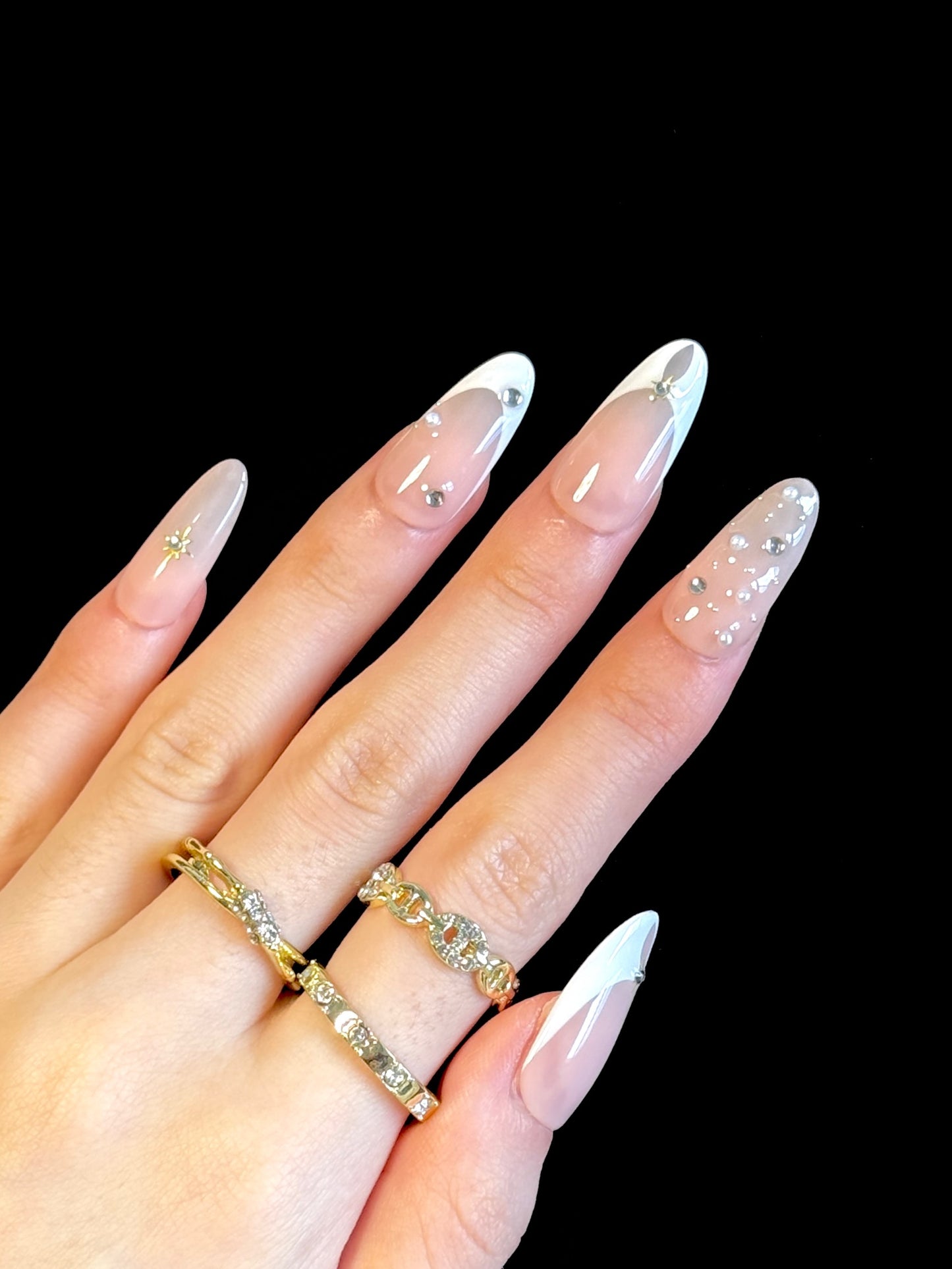 Lulou Luxe French Almond Press on Nails Platinum Gold 10PCS REUSABLE Handmade Acrylic Fake Nails Glamorous Trend 2025