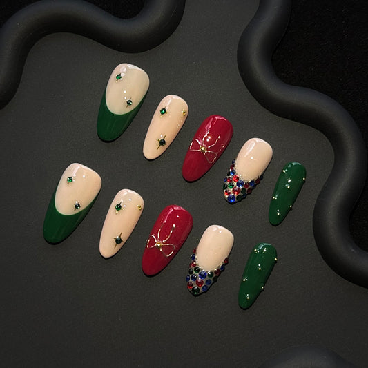 Lulou Berry Noel Long Oval Press On Nails Red Green Contrast Color Diamond Bow Embellishment Handmade Acrylic 10PCS Christmas Winter Holiday Trend 2025