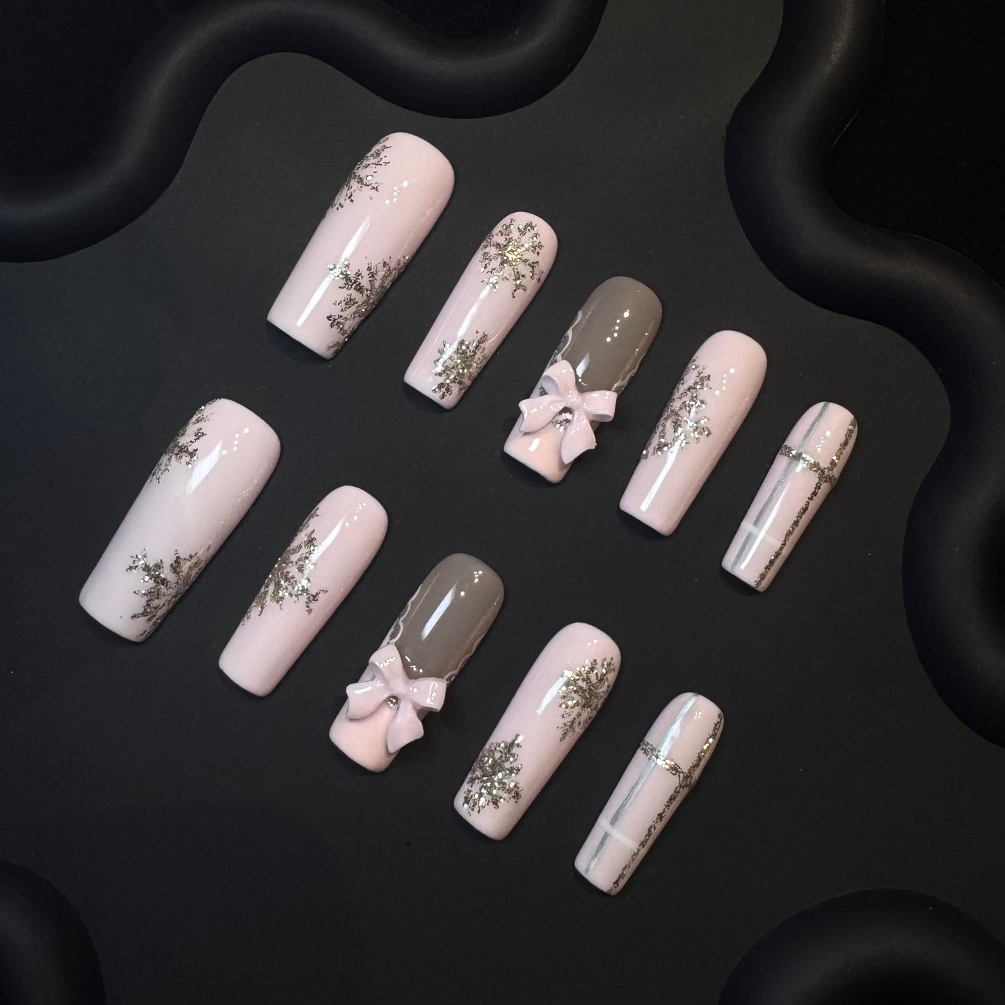 Lulou Blush Bow Ballerina Press on Nails Pink Glitter Bows 10PCS REUSABLE Handmade Acrylic Fake Nails 3D Charm Trend 2025