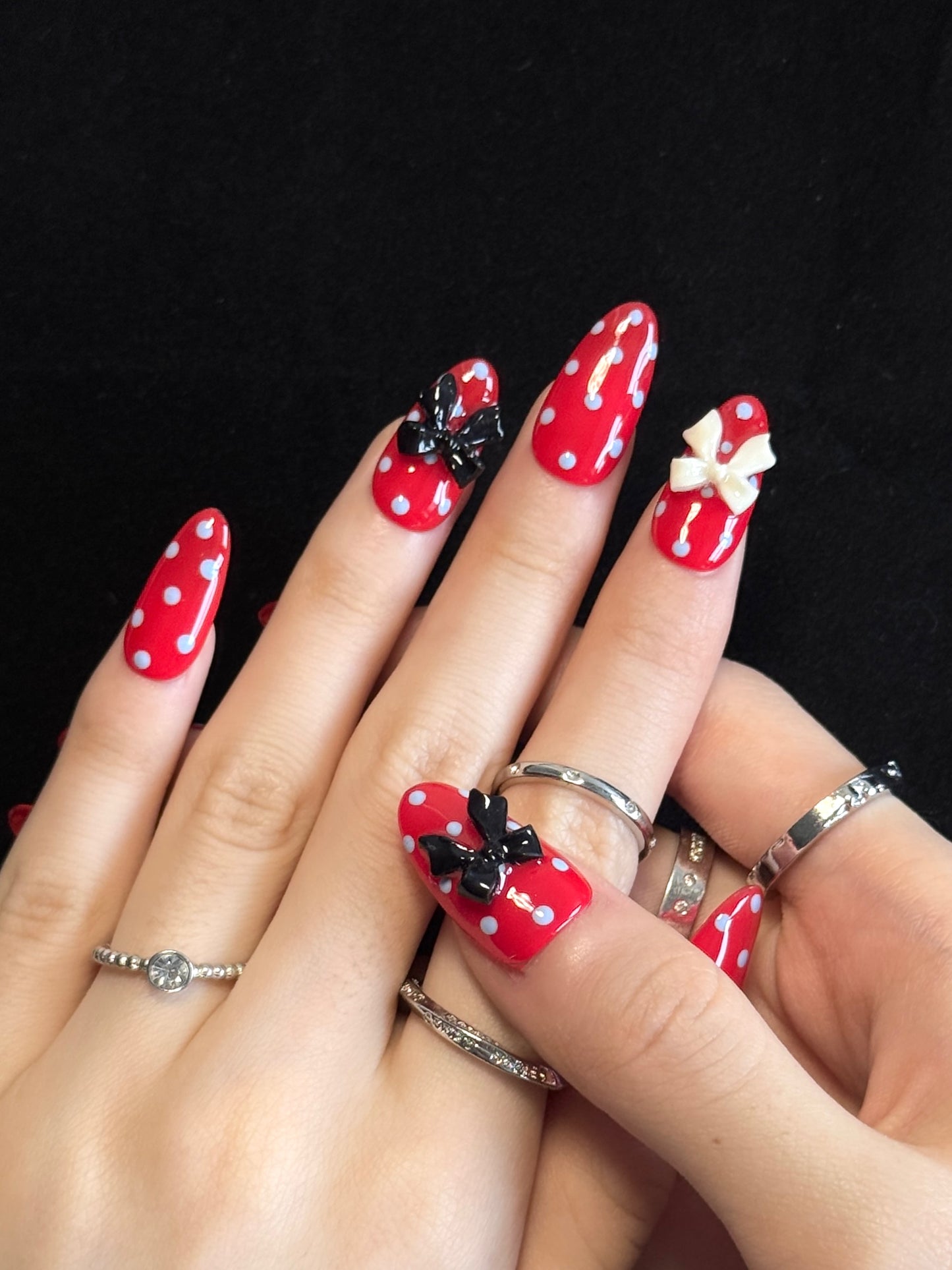 Lulou Minnie Charm Long Oval Press On Nails Red White Polka Dot Black White Bow Decoration Handmade Acrylic 10PCS Christmas Winter Holiday Trend 2025